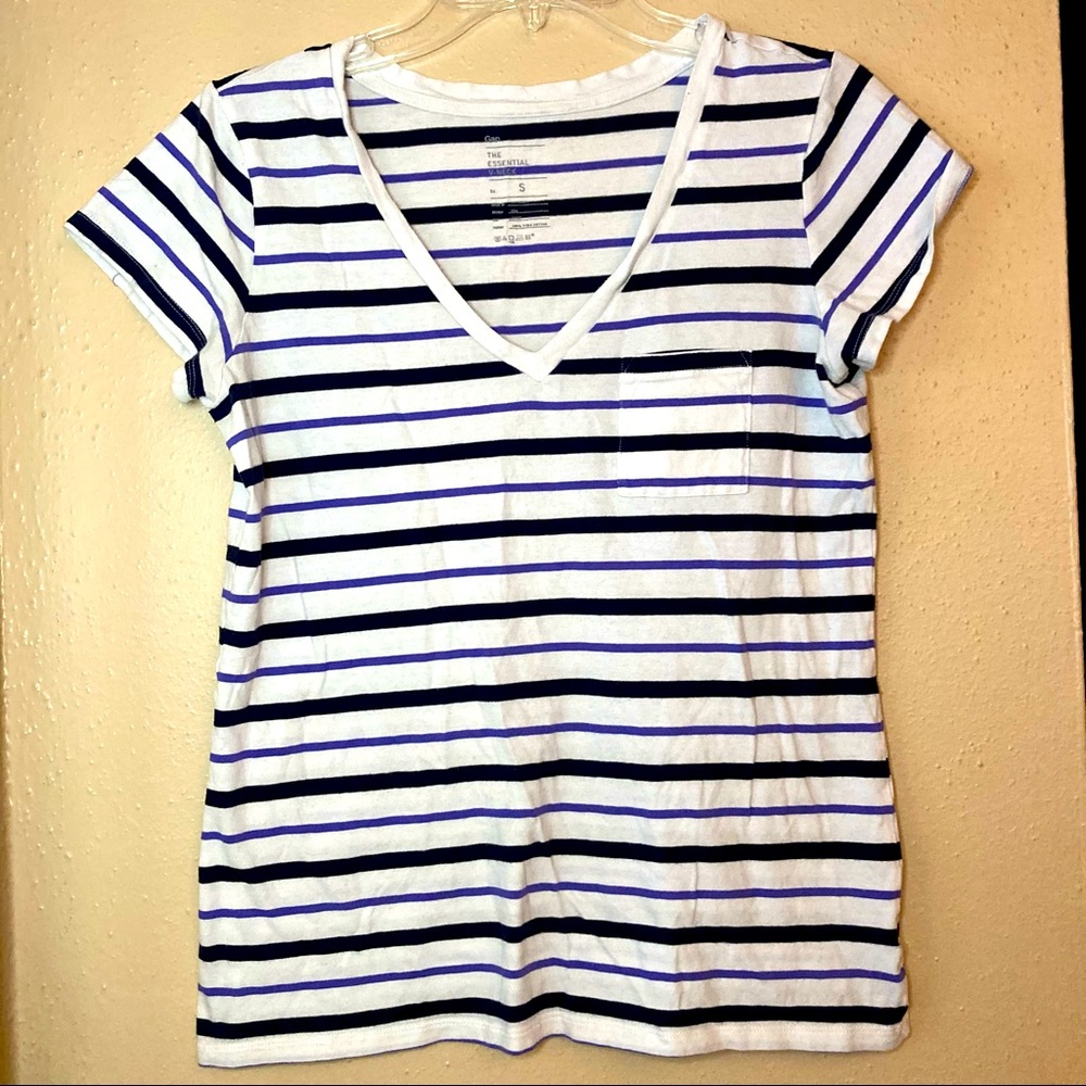 GAP White and Purple Striped Tee